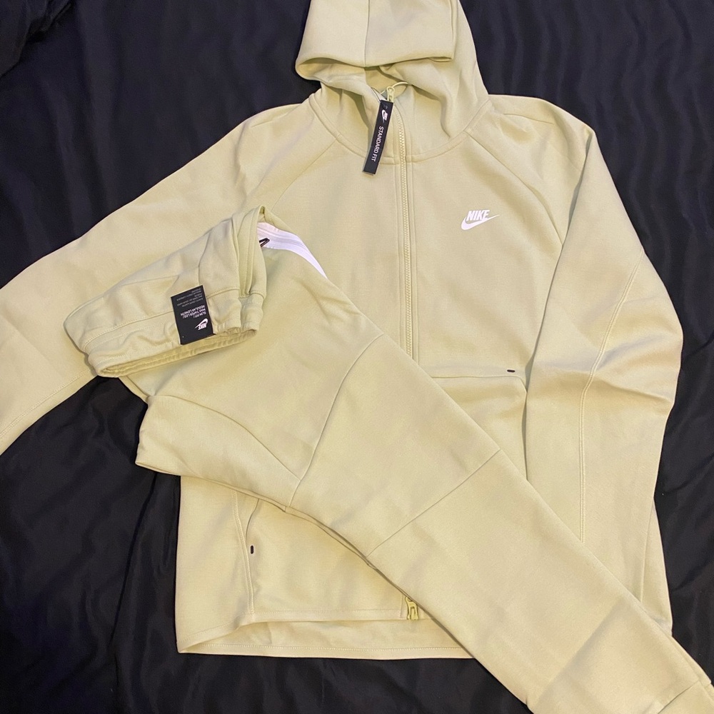 Nike Tech Pale Green Tracksuit Set